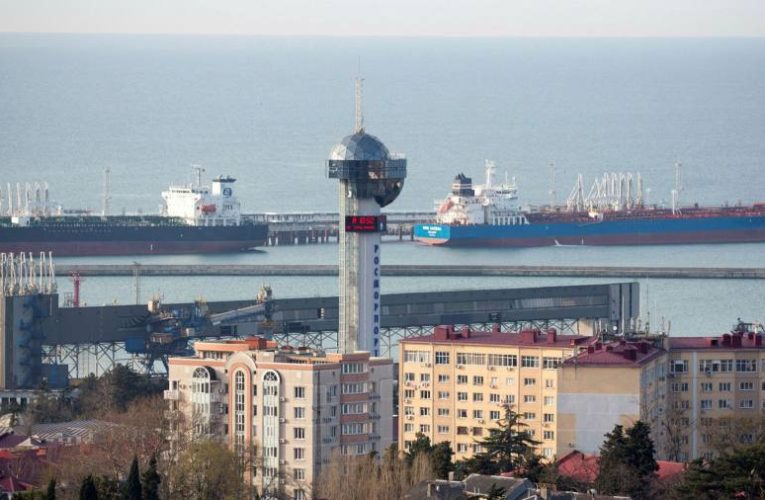 UK and EU hit Russian oil cargoes with insurance ban