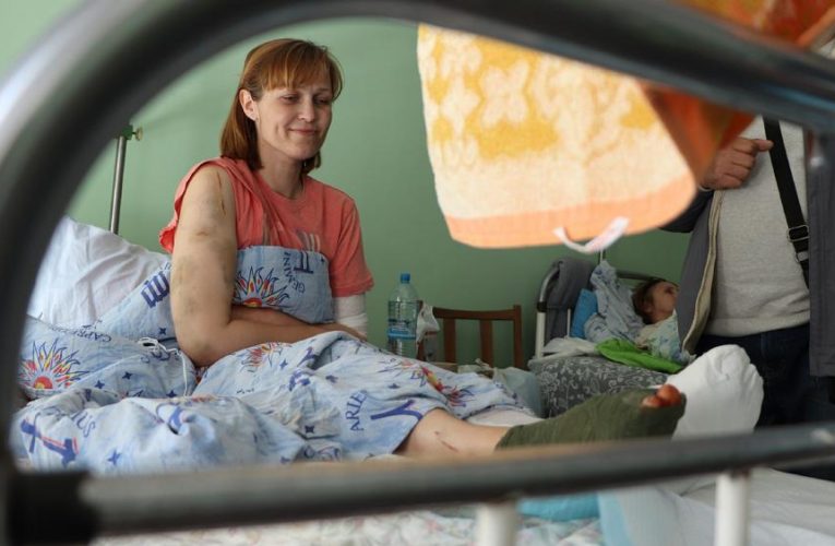 In Ukraine, tales of tragedy as Euronews visits a hospital near the frontline of Russia’s war