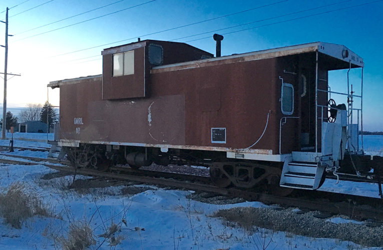 Father and daughter renovate 1973 train caboose into an Airbnb