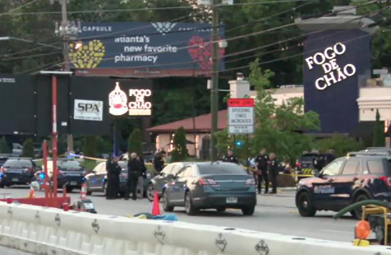 Atlanta police shoot, kill man who allegedly opened fire on security guard at busy steakhouse