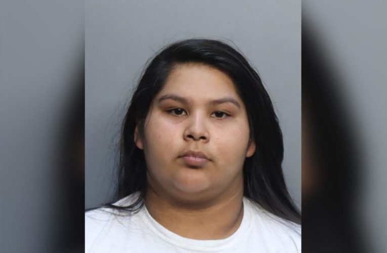 Florida mom Alyssa Carolyn Jimmie charged after baby drowns in bathtub as she paints nails