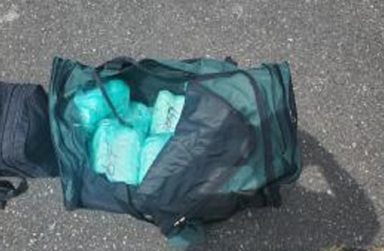 Border agents discover 1,500 Ibs. of meth, seize handgun