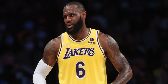 LeBron James #6 of the Los Angeles Lakers at Staples Center on November 02, 2021 in Los Angeles, California.