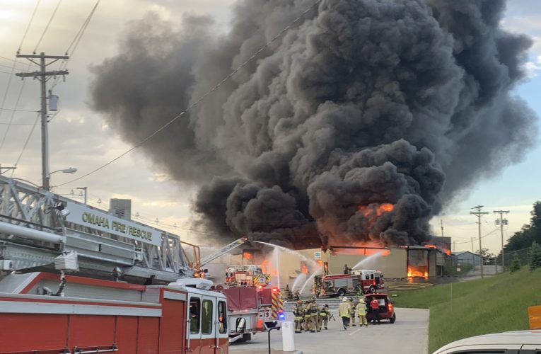 Nebraska factory fire: Major blaze engulfs Omaha chemical facility, residents told to evacuate