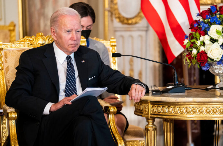 Biden Veers Off Script on Taiwan. It’s Not the First Time.