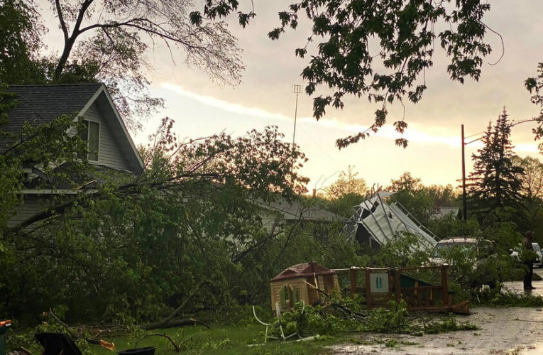 Storm Damages as Many as 100 Homes in Minnesota