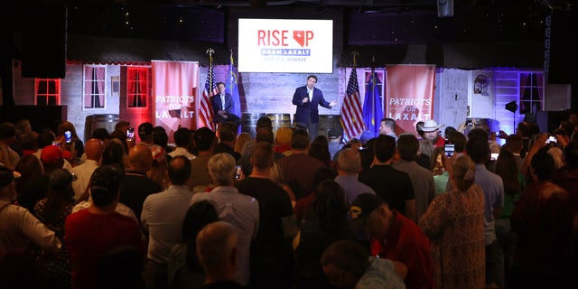 Florida Gov. Ron DeSantis appears at a campaign event with Republican Senate candidate Adam Laxalt on April 27, 2022, in Las Vegas, Nevada. (Ronda Churchill/Getty Images)