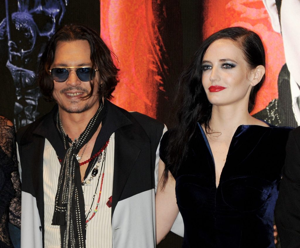 Johnny Depp and Eva Green 