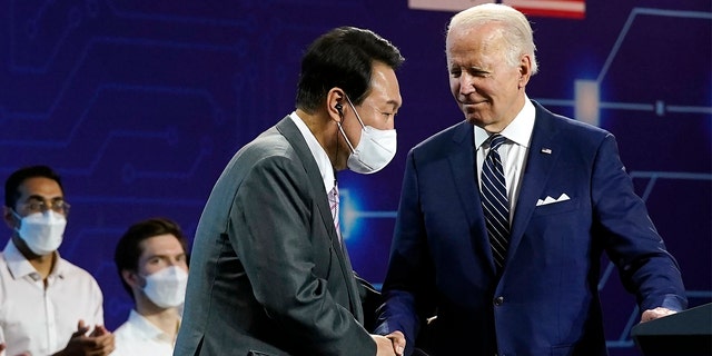 President Biden and South Korean President Yoon Suk Yeol deliver remarks as they vist the Samsung Electronics Pyeongtaek campus, Friday, May 20, 2022, in Pyeongtaek, South Korea. (AP Photo/Evan Vucci)