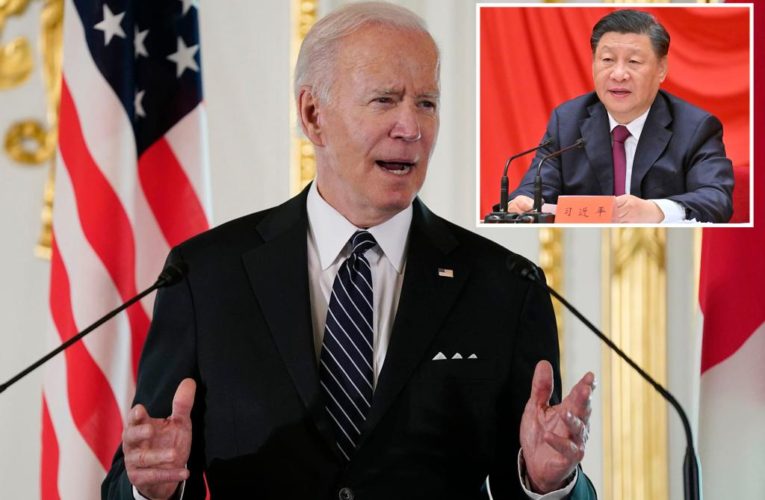Biden insists no Taiwan policy change