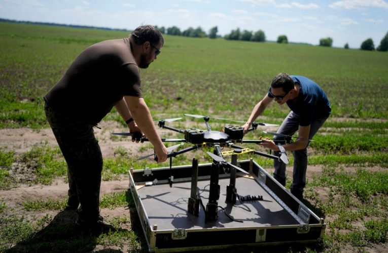 Ukrainians building homemade tech to thwart Russian drones