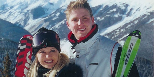 Ivana Trump skis with son, Eric 