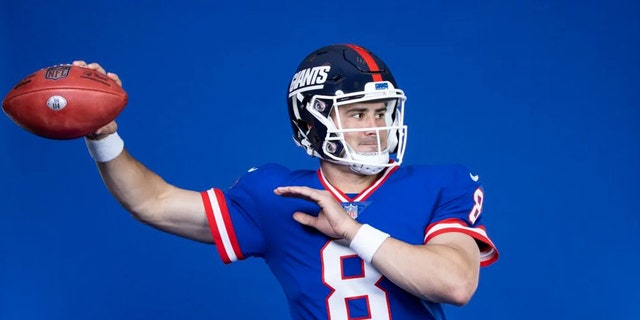 Daniel Jones wearing the classic uniforms.