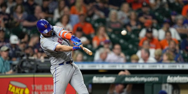 New York Mets' Pete Alonso looks to capture his 3rd straight Home Run Derby title.