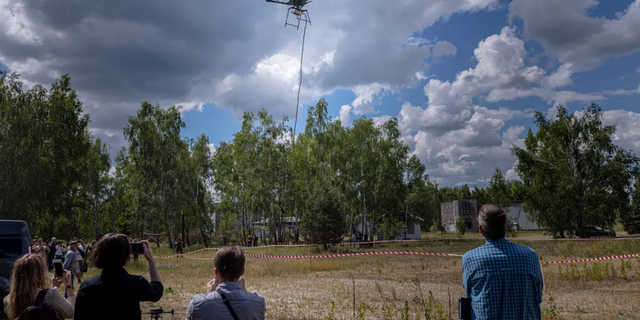 Draganfly officials help Ukrainians detect landmines after Russian forces withdrew from Kyiv.