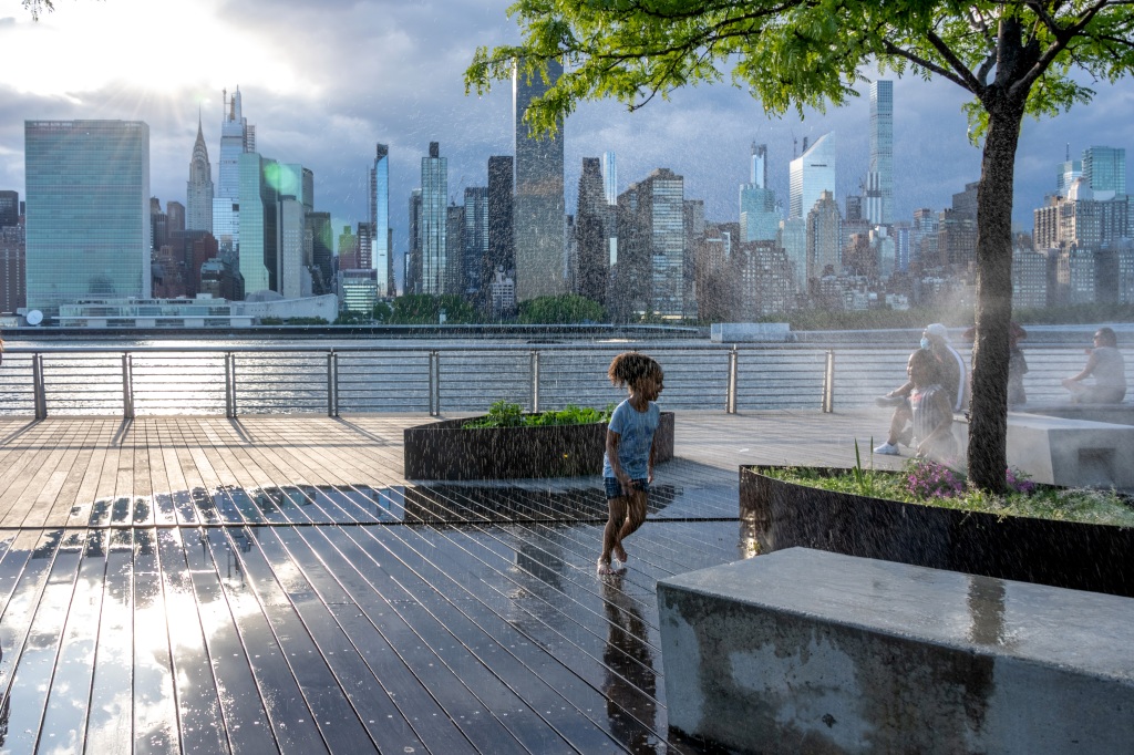 Gantry Plaza State Park, Long Island City