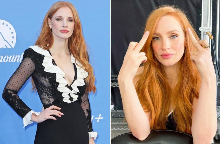 Jessica Chastain celebrates July 4 with obscene gesture