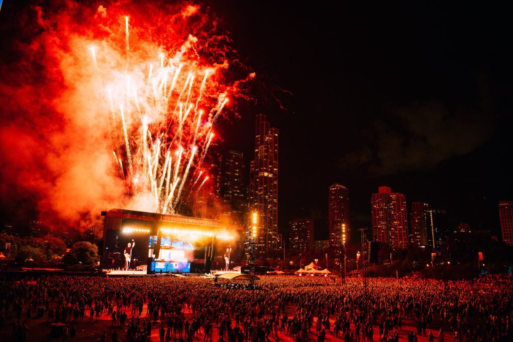 Metallica's electric set ended with a stunning firework display.