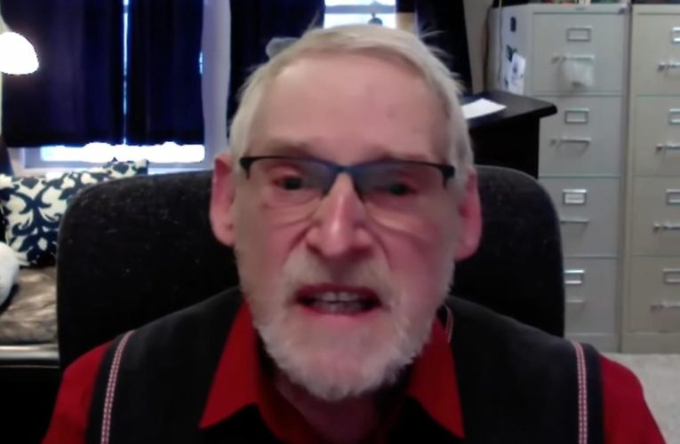 Professor settles for $95,000 with university after profane rant video