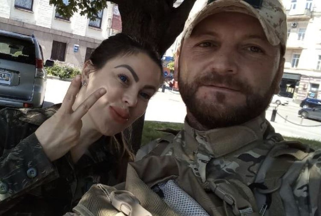 Thalita do Valle (left) and Douglas Burigo (right) were killed in Kharkiv, Ukraine.