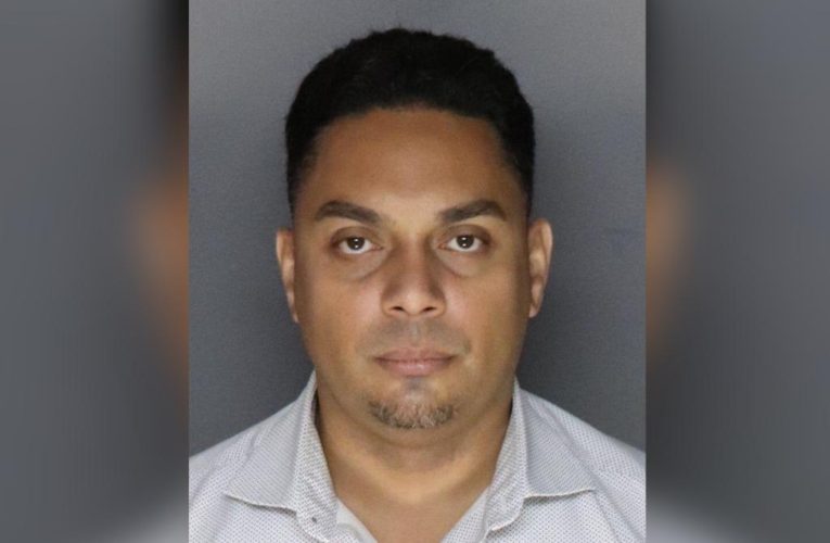 Sex offender pretending to be modeling scout guilty of preying on kids