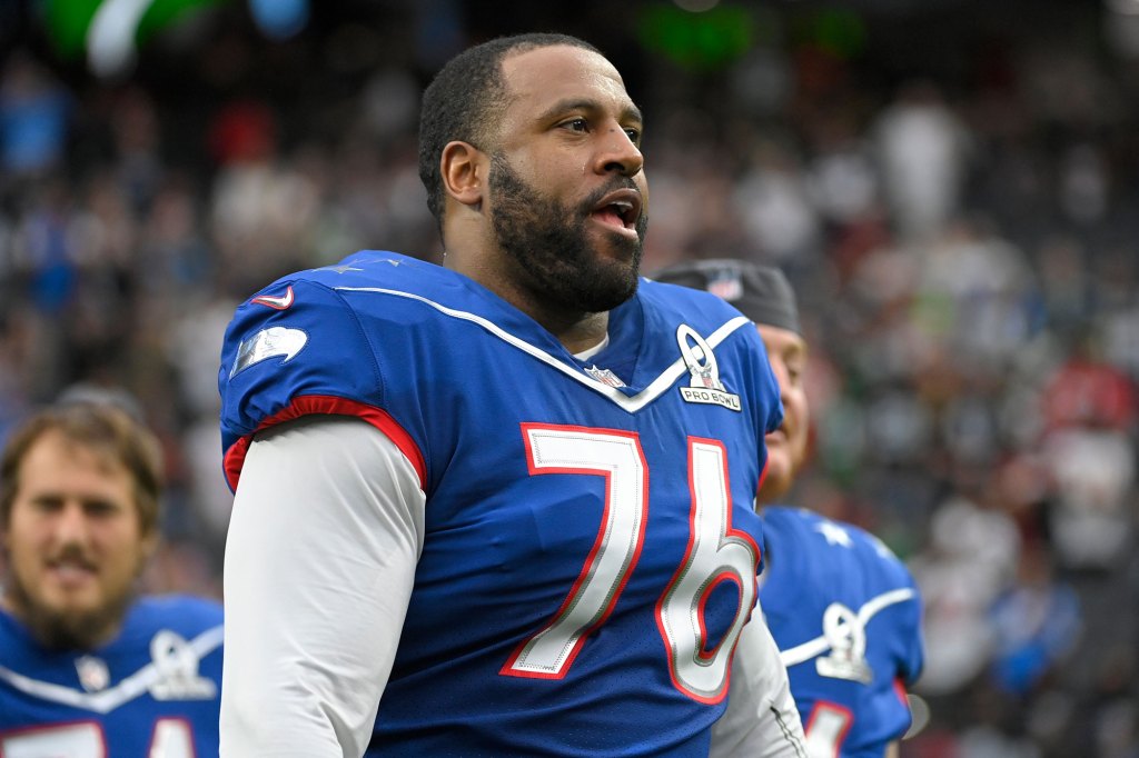 NFC tackle Duane Brown of the Seattle Seahawks (76) on the field before the Pro Bowl NFL football game against the AFC, Sunday, Feb. 6, 2022, in Las Vegas