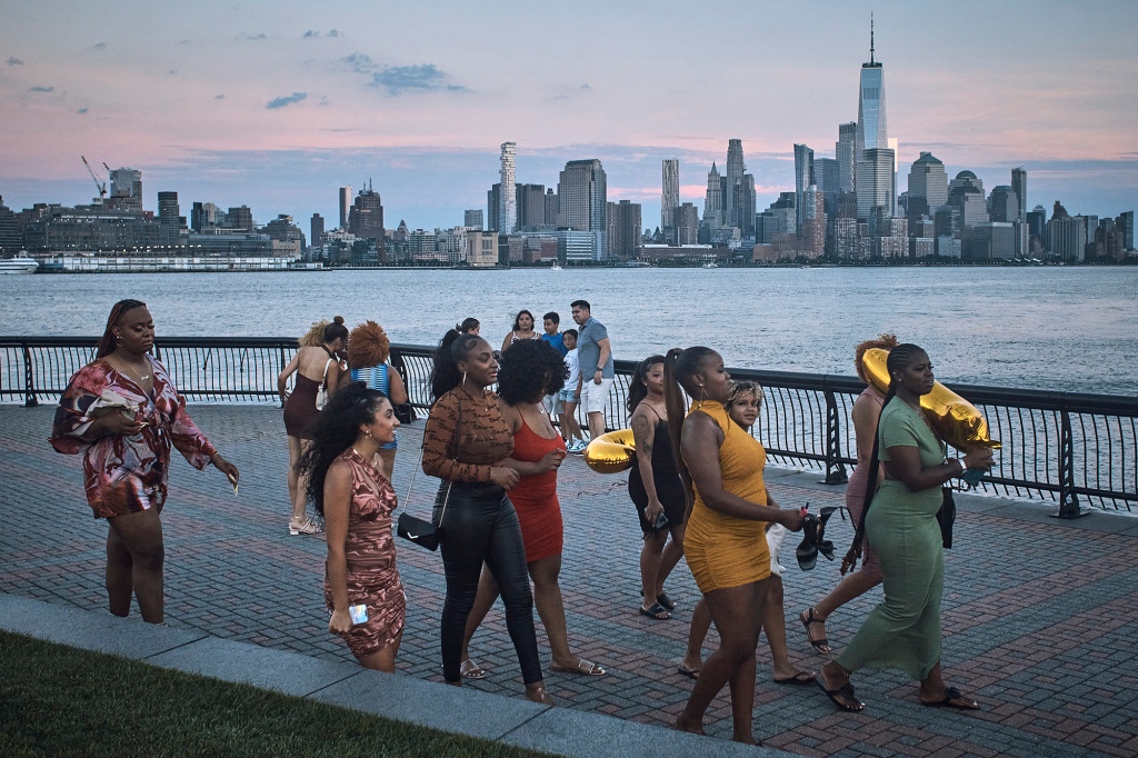 The New York City metropolitan area has been blanketed by a heat wave.