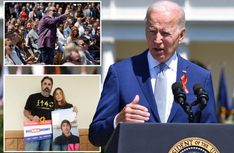 Biden heckled on WH lawn by Parkland shooting victim’s dad