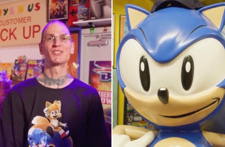 Texas man with 3K Sonic the Hedgehog items breaks world record