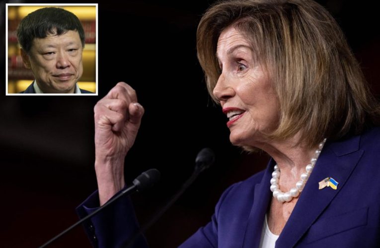 Chinese propagandist Hu Xijin deletes Nancy Pelosi flight tweet