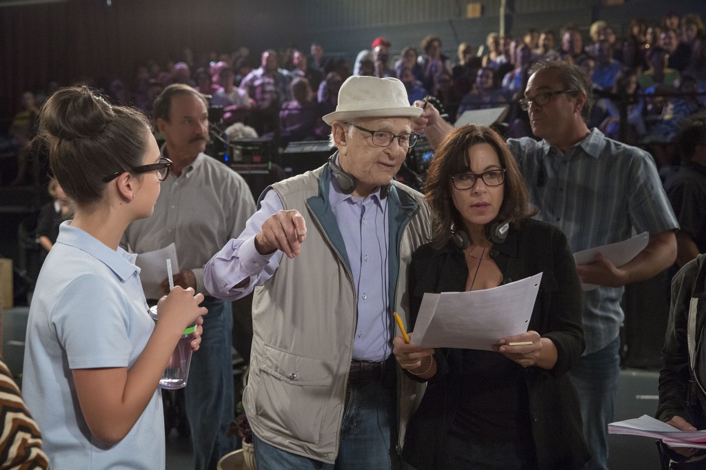 Norman Lear (center) on the set of "One Day at a Time."