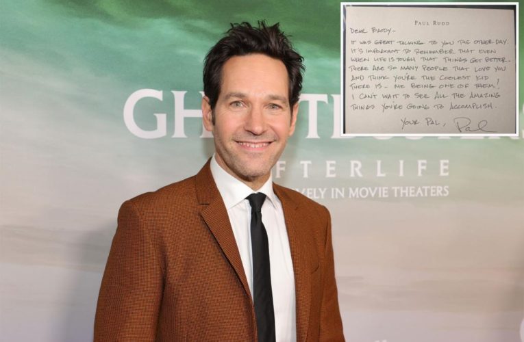 Paul Rudd reaches out to bullied boy after classmates didn’t sign yearbook