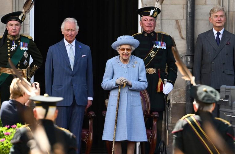 Queen Elizabeth’s job duties rolled back after health concerns