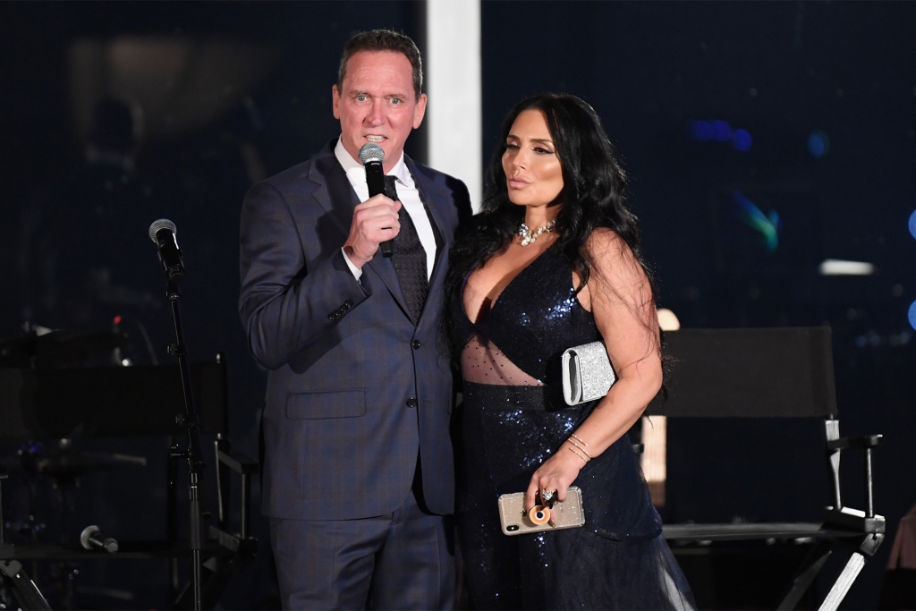 David Cone and Taja Abitbol speak while commemorating the pitcher’s 20th anniversary of his perfect game with the New York Yankees on on June 19, 2019.