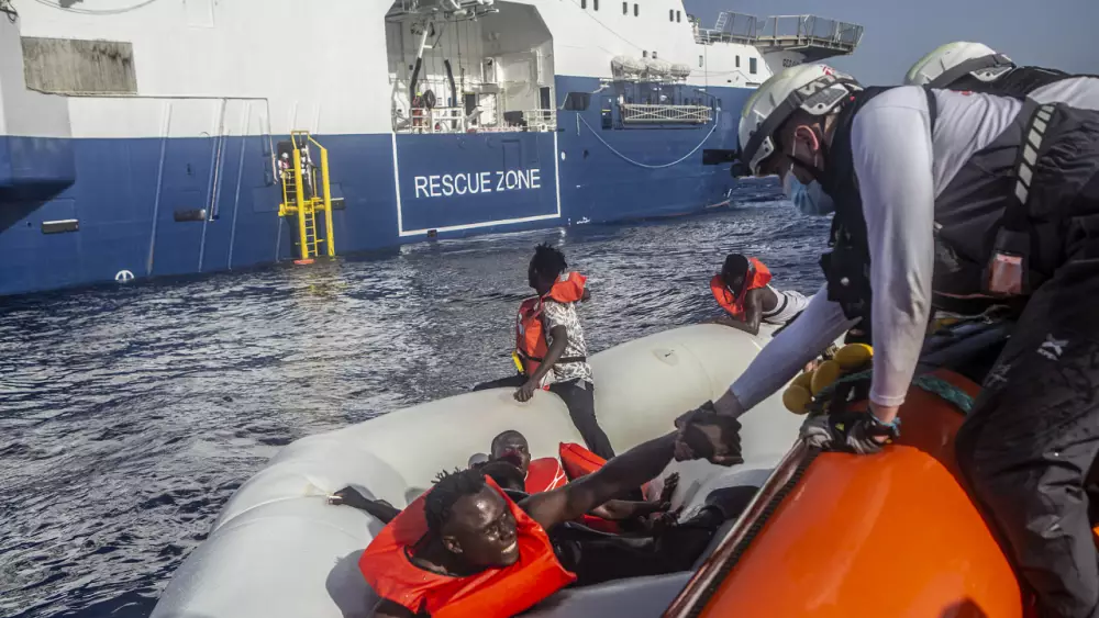 Rescue ship with 659 migrants onboard to disembark in Italy after nine days at sea