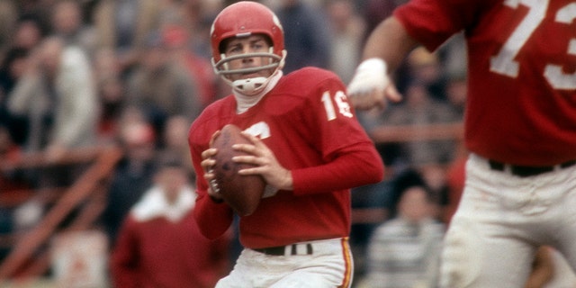 Quarterback Len Dawson of the Kansas City Chiefs drops back to pass against the New York Jets during a game at Municipal Stadium in Kansas City, Missouri, circa 1968. Dawson played for the Chiefs from 1963-1975.