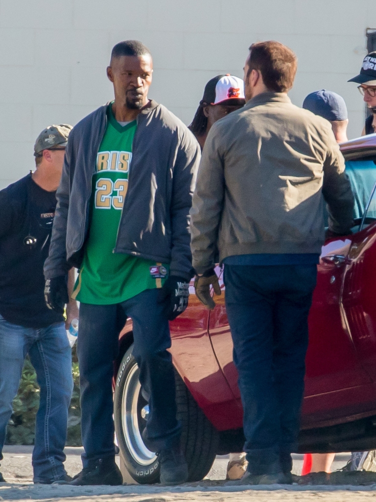 Jamie Foxx and Jeremy Piven on the set of "All-Star Weekend."