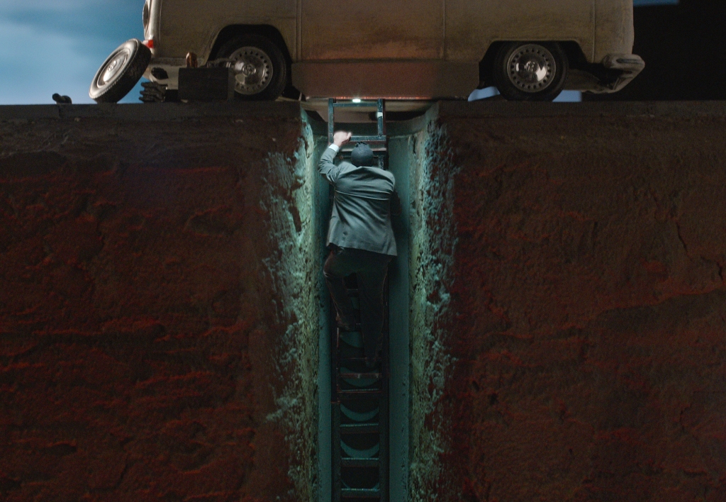 The robbers modified a van so that they could climb through its floor directly from the sewers.