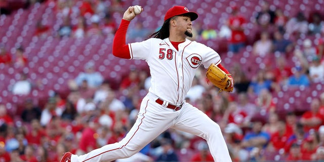 Luis Castillo #58 of the Cincinnati Reds pitches during the game against the Miami Marlins at Great American Ball Park on July 27, 2022 in Cincinnati, Ohio. 