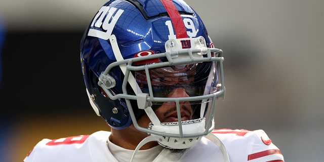 Kenny Golladay, #19 of the New York Giants, during warm up before the game against the Los Angeles Chargers at SoFi Stadium on December 12, 2021 in Inglewood, California.