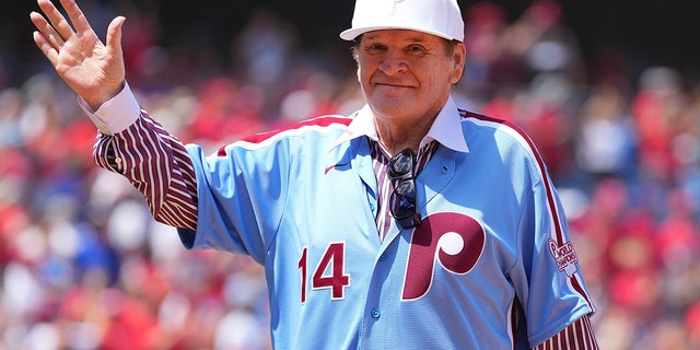 Former Philadelphia Phillies player Pete Rose acknowledges the crowd prior to the game against the Washington Nationals at Citizens Bank Park, Aug. 7, 2022, in Philadelphia.