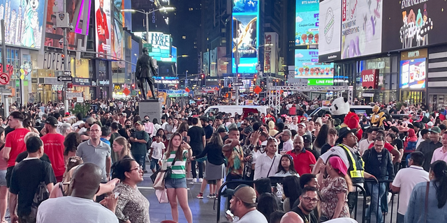 There are rules that govern how you can carry a gun through Times Square. 