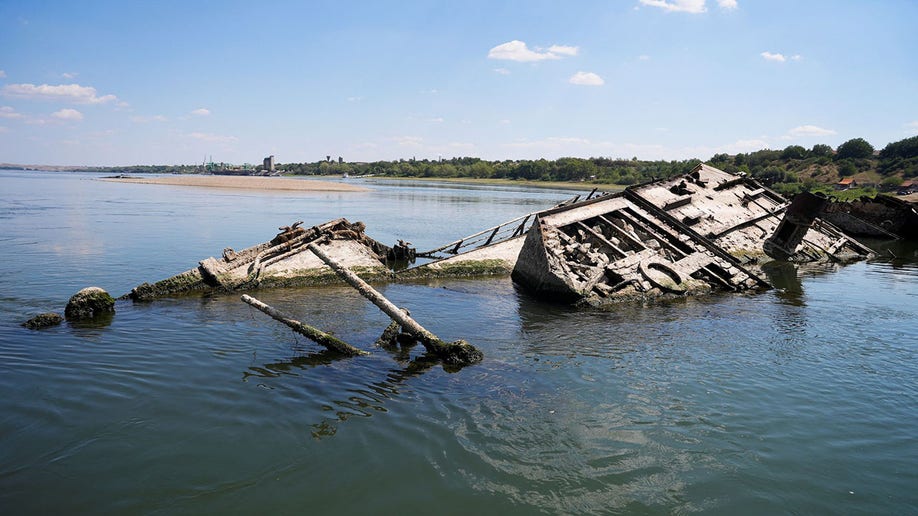 nazi germany world war two ships discovered in danube river serbia