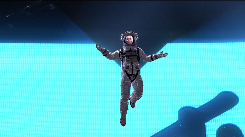 Johnny Depp made three small cameos as an astronaut during the VMAs.