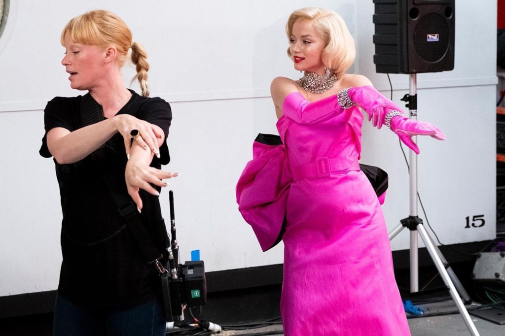 Ana de Armas (right) practices choreography for the iconic "Diamonds are a Girl's best friend" number from "Gentlemen prefer Blondes."