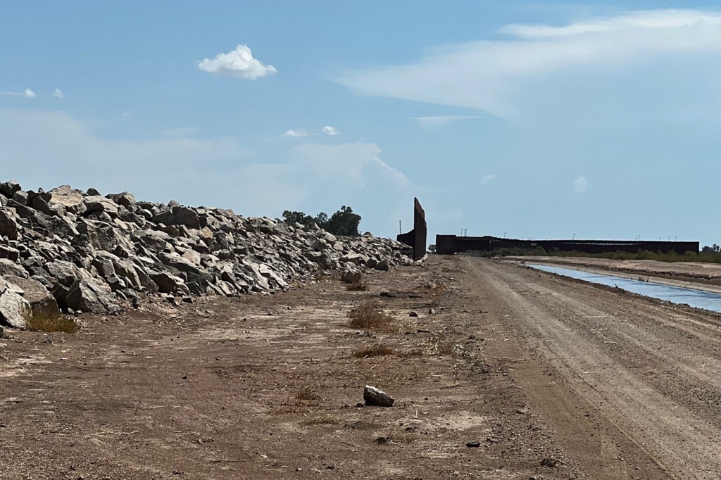 Arizona's new all wall will fill a thousand foot gap near Yuma.