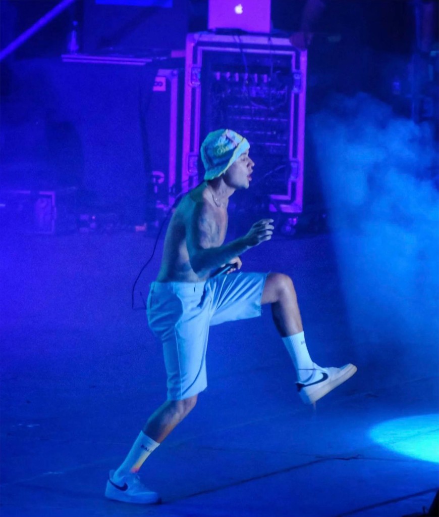 Bieber appeared to be healthy as ever as he danced around the stage.