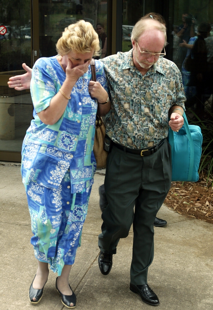 Lynette Dawson's cousin, Wendy Jennings, being confronted by a family friend.