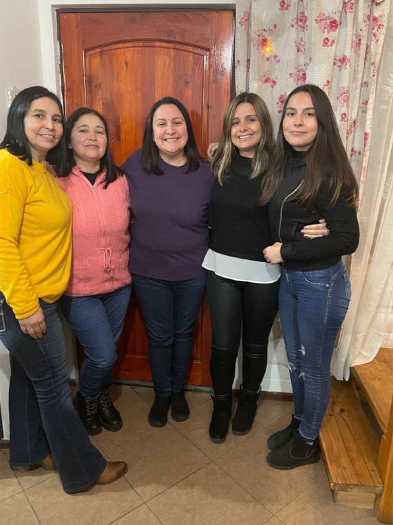 Cristina with her sisters