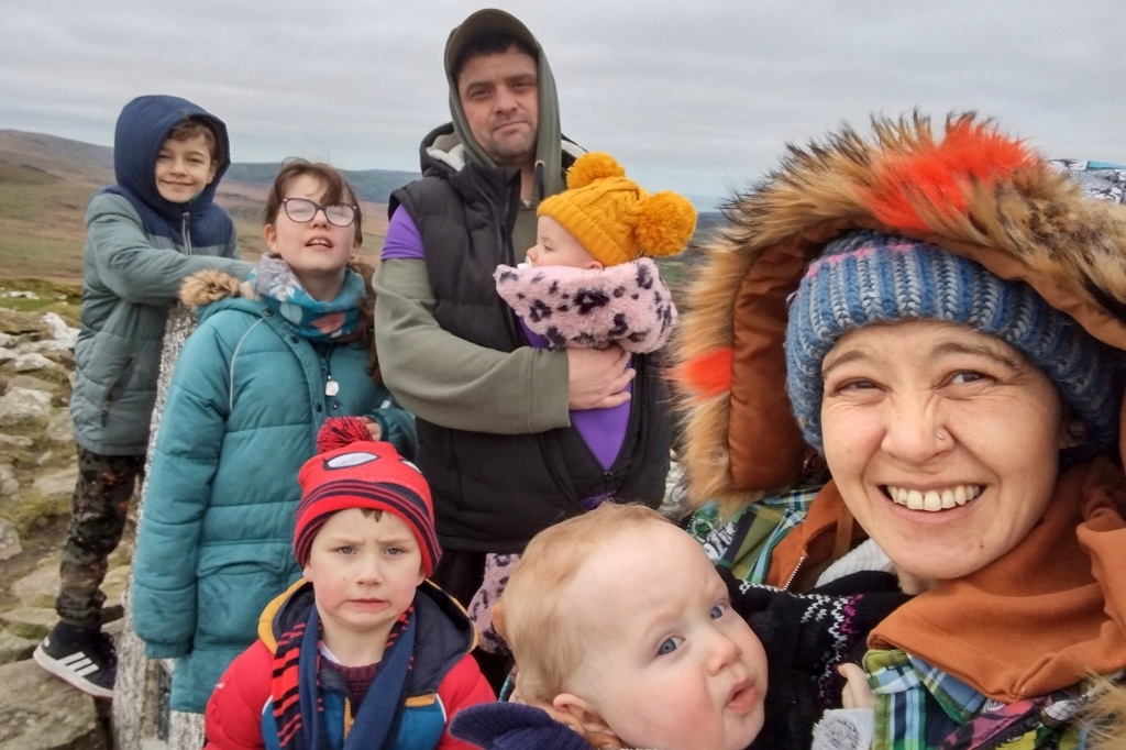 Jennifer French, partner Matthew, 16-month-old twins Rupert and Molly, first set of twins 11-year-olds, Aerona and Salvador, and son Joel, 5.